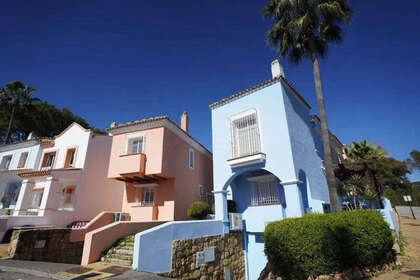 Haus zu verkaufen in Nueva andalucia, Málaga. 