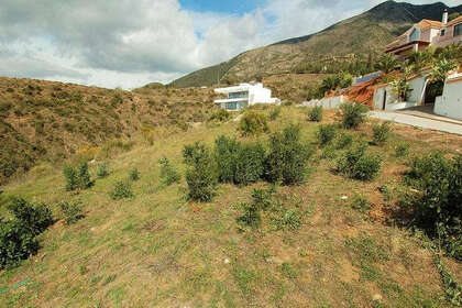 Grundstück/Finca zu verkaufen in Mijas, Málaga. 