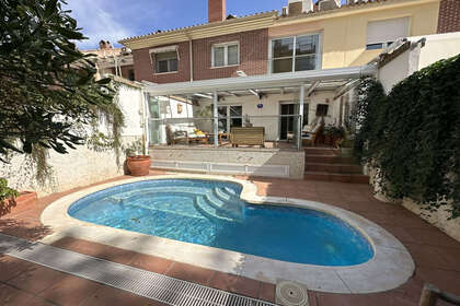 Haus zu verkaufen in Málaga - Este. 