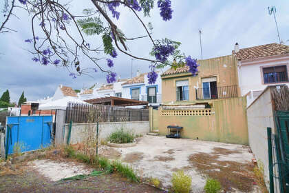 Haus zu verkaufen in Fuengirola, Málaga. 
