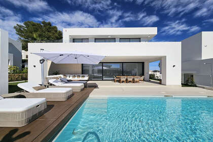Chalet Adosado venta en Río Real, Marbella, Málaga. 