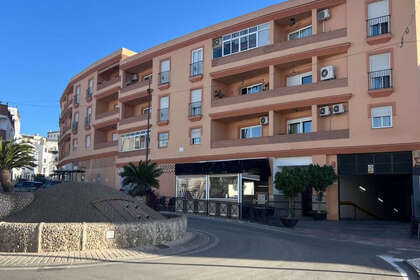 Апартаменты Продажа в Coín, Málaga. 