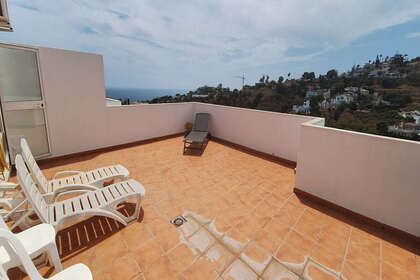 Apartment for sale in Torrequebrada, Benalmádena, Málaga. 