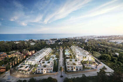 Apartment for sale in Puerto Banús, Marbella, Málaga. 