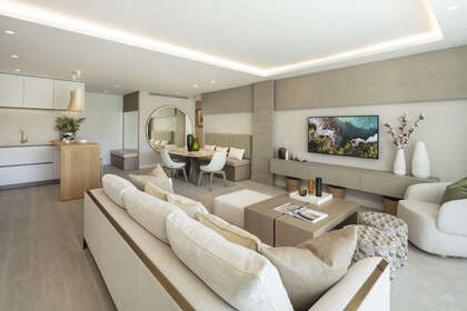 Apartment for sale in Puerto Banús, Marbella, Málaga. 