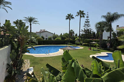 House for sale in Puerto Banús, Marbella, Málaga. 