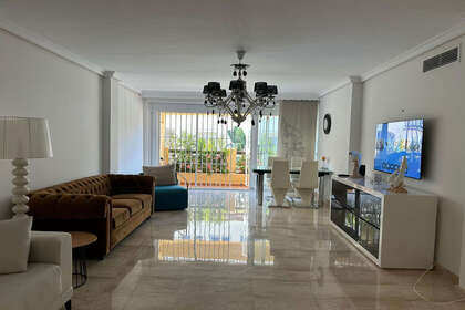 Apartment for sale in Elviria, Marbella, Málaga. 