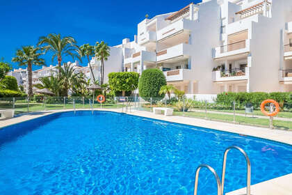 Apartment for sale in Riviera Del Sol, Marbella, Málaga. 