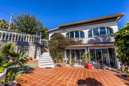 Cluster house for sale in Alhaurín el Grande, Málaga. 