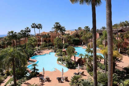 Penthouse for sale in Puerto Banús, Marbella, Málaga. 