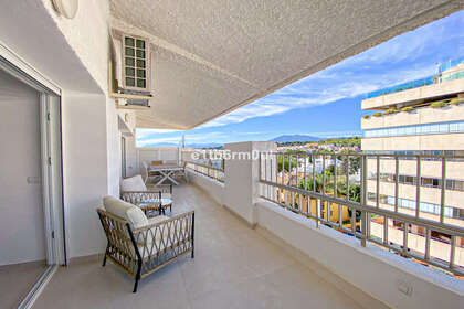 Penthouse for sale in Puerto Banús, Marbella, Málaga. 
