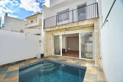 House for sale in Benitachell/Poble Nou de Benitatxell (el), Alicante. 