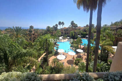 Penthouse for sale in Puerto Banús, Marbella, Málaga. 
