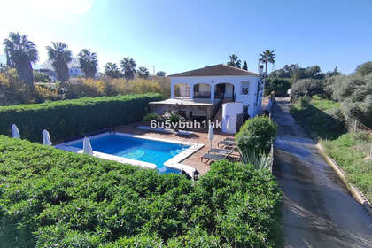 Cluster house for sale in Alhaurín el Grande, Málaga. 