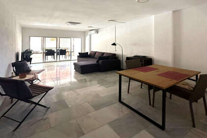 Apartment for sale in Alicante/Alacant. 