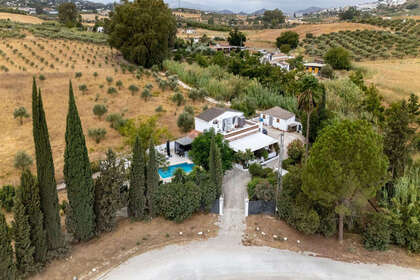 Cluster house for sale in Coín, Málaga. 
