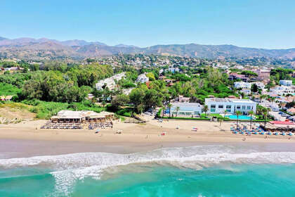 酒店公寓 出售 进入 Elviria, Marbella, Málaga. 