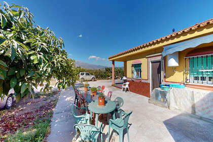 Reihenhaus zu verkaufen in Vélez-Málaga. 