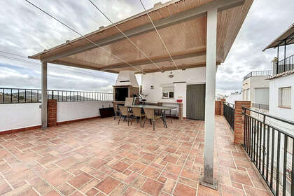 Huse til salg i Cómpeta, Málaga. 