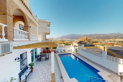 Klynge huse til salg i Torre del mar, Málaga. 