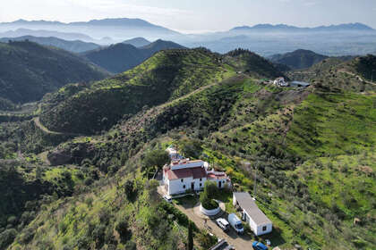 Ranch for sale in Pizarra, Málaga. 