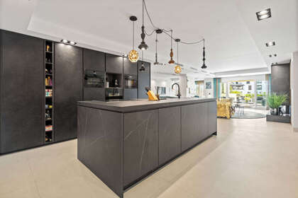 Apartment zu verkaufen in Puerto Banús, Málaga. 