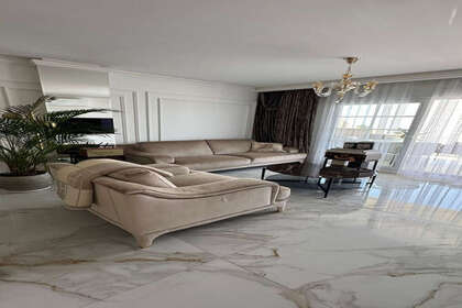 Apartment for sale in Puerto Banús, Marbella, Málaga. 