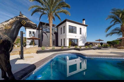 Rijtjeshuizen verkoop in San Juan de los Terreros, Almería. 