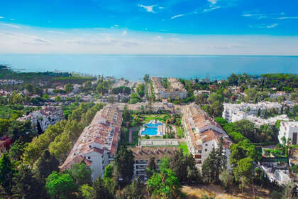 Apartment for sale in Puerto Banús, Marbella, Málaga. 