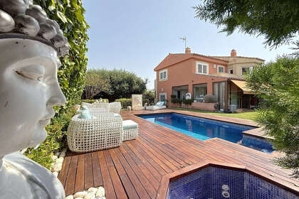 Klynge huse til salg i Torre del mar, Málaga. 