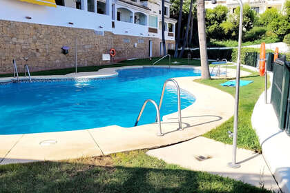 Apartment for sale in Torrequebrada, Benalmádena, Málaga. 