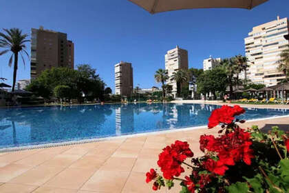 Apartment for sale in Torremolinos, Málaga. 