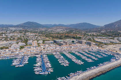 Apartment zu verkaufen in Puerto Banús, Málaga. 