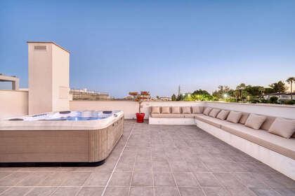 Penthouse for sale in San Pedro de Alcántara, Marbella, Málaga. 