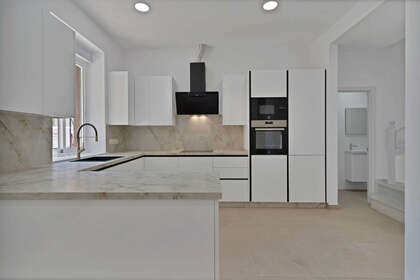 Huse til salg i Málaga - Centro. 