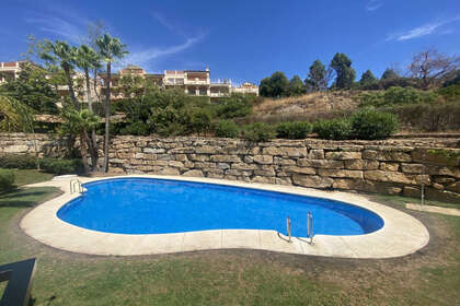 Apartment for sale in Torrequebrada, Benalmádena, Málaga. 