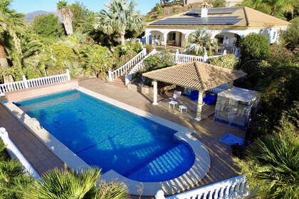 Reihenhaus zu verkaufen in Vélez-Málaga. 