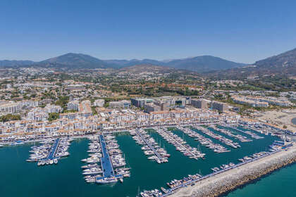 Apartment zu verkaufen in Puerto Banús, Málaga. 