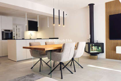 House for sale in Puerto Banús, Marbella, Málaga. 