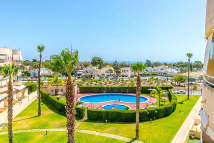 Apartamento venda em Orihuela-Costa, Alicante. 