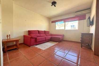 耳房 出售 进入 Fuengirola, Málaga. 