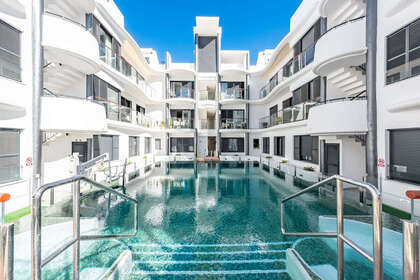 Apartamento venda em Estepona, Málaga. 