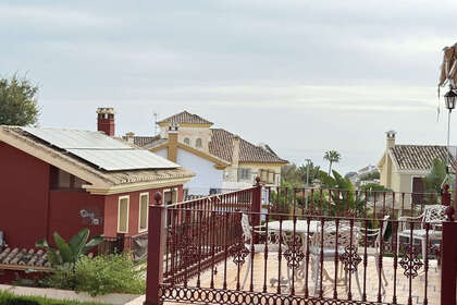 Haus zu verkaufen in Benalmádena, Málaga. 