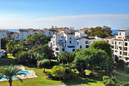 Apartment zu verkaufen in Puerto Banús, Málaga. 