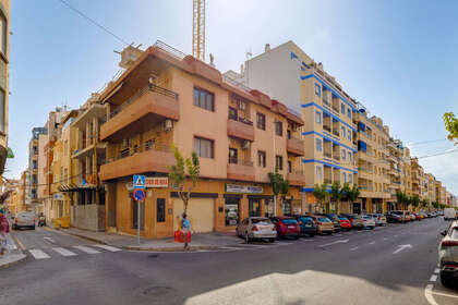 Апартаменты Продажа в Torrevieja, Alicante. 