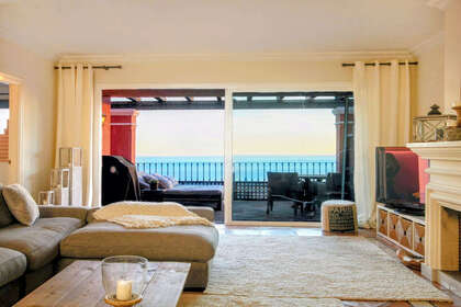 Penthouse for sale in Elviria, Marbella, Málaga. 