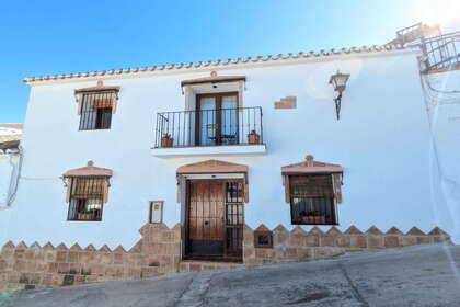 House for sale in Alhaurín el Grande, Málaga. 