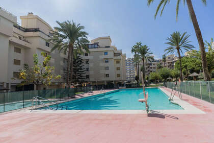 Apartment for sale in Torremolinos, Málaga. 