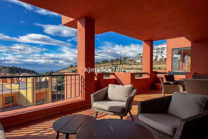 Apartment for sale in Calahonda, Mijas, Málaga. 