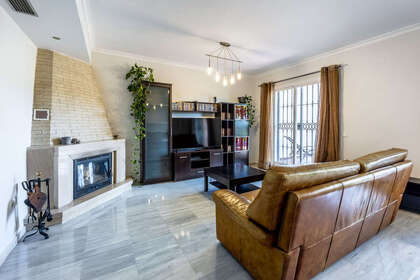 House for sale in Alhaurín el Grande, Málaga. 